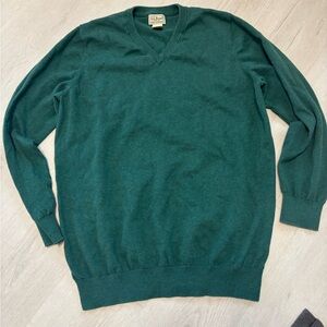 L.L. Bean Men's Deep Green V-Neck Sweater
